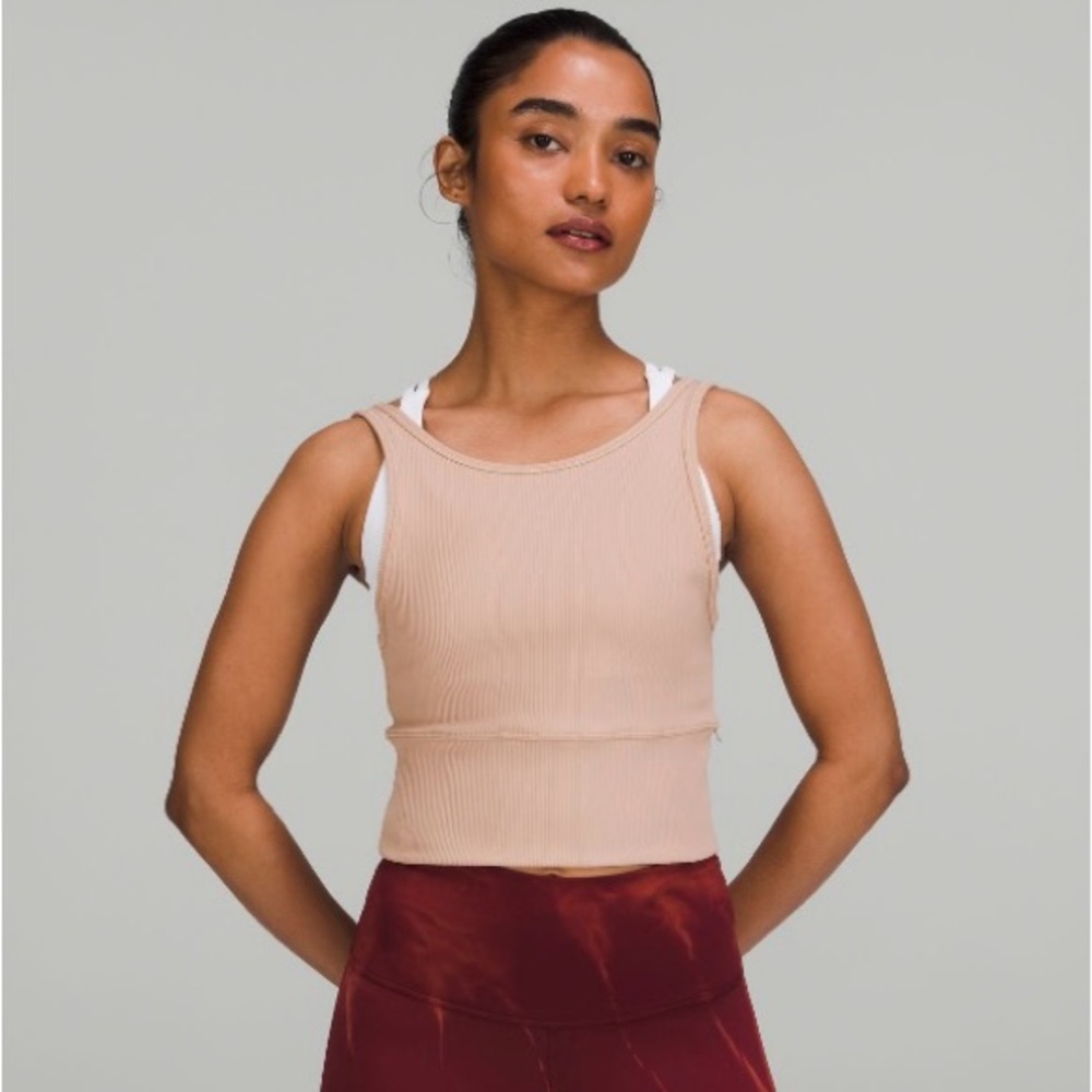 Power Pivot Ribbed Tank Top